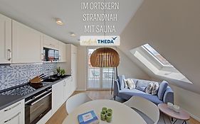 Endlich Theda